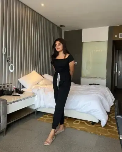 Call Girls Darrang Cash On Delivery